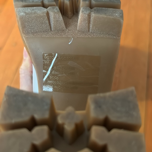 Madden Girl Gotcha Platform Ankle Boots - Picture 6 of 6